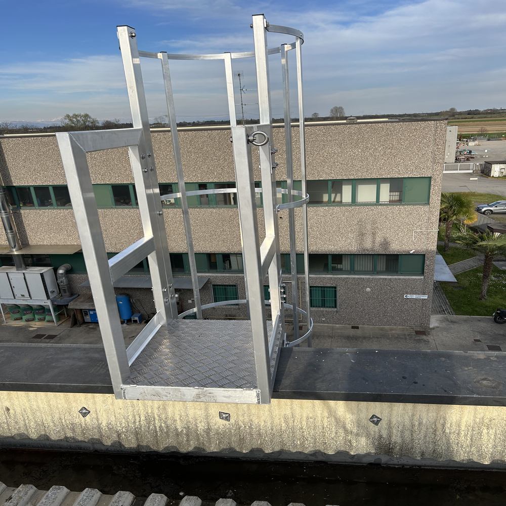 scala-gabbia-3-1