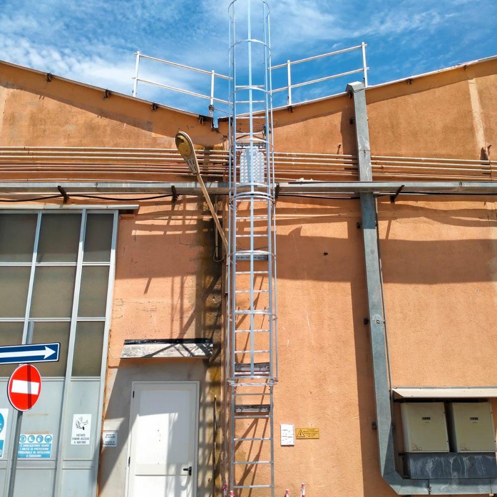 scala-a-gabbia-plc-7 scala-a-gabbia-plc-7